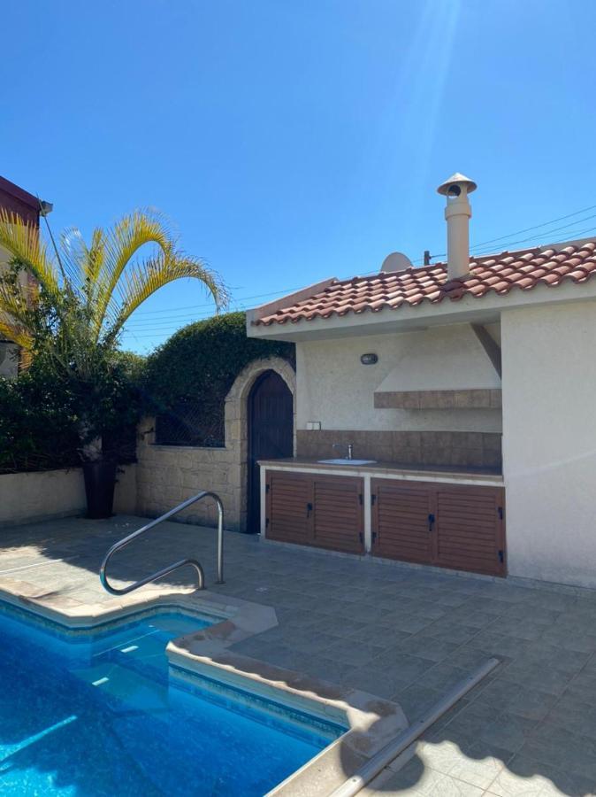 Episkopi Villa, Luxury 4 Bedroom With Pool - Limassol Luaran gambar